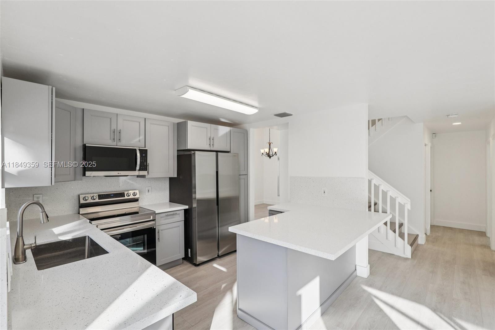 SILVER LAKES PHASE II REP - Residential