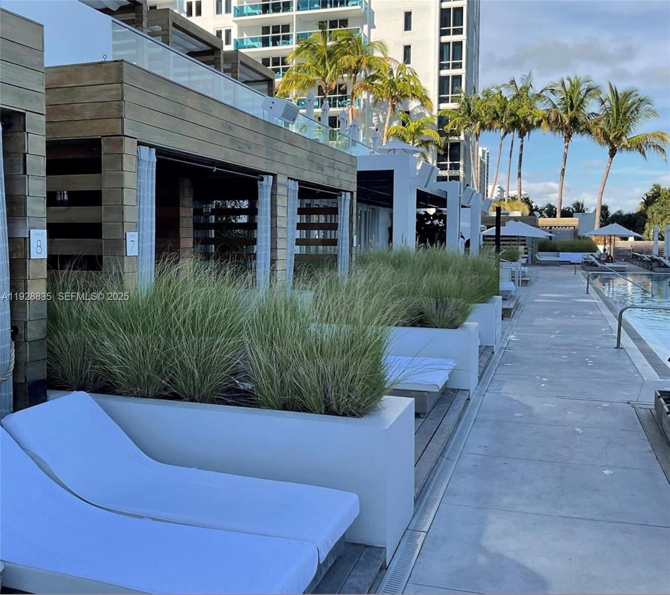 RONEY PALACE CONDO - Residential Lease