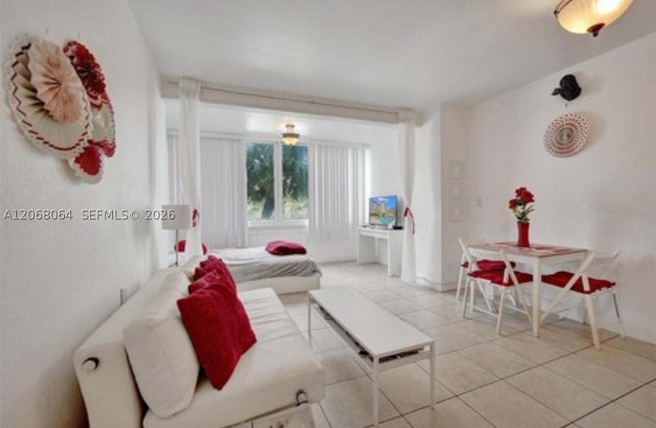 4040 Galt Ocean Dr 221