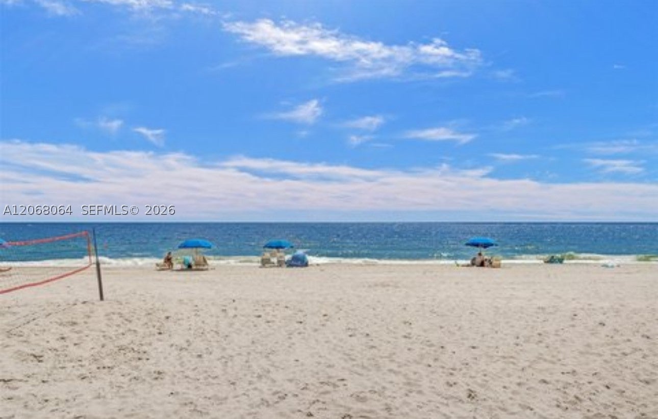 4040 Galt Ocean Dr 221