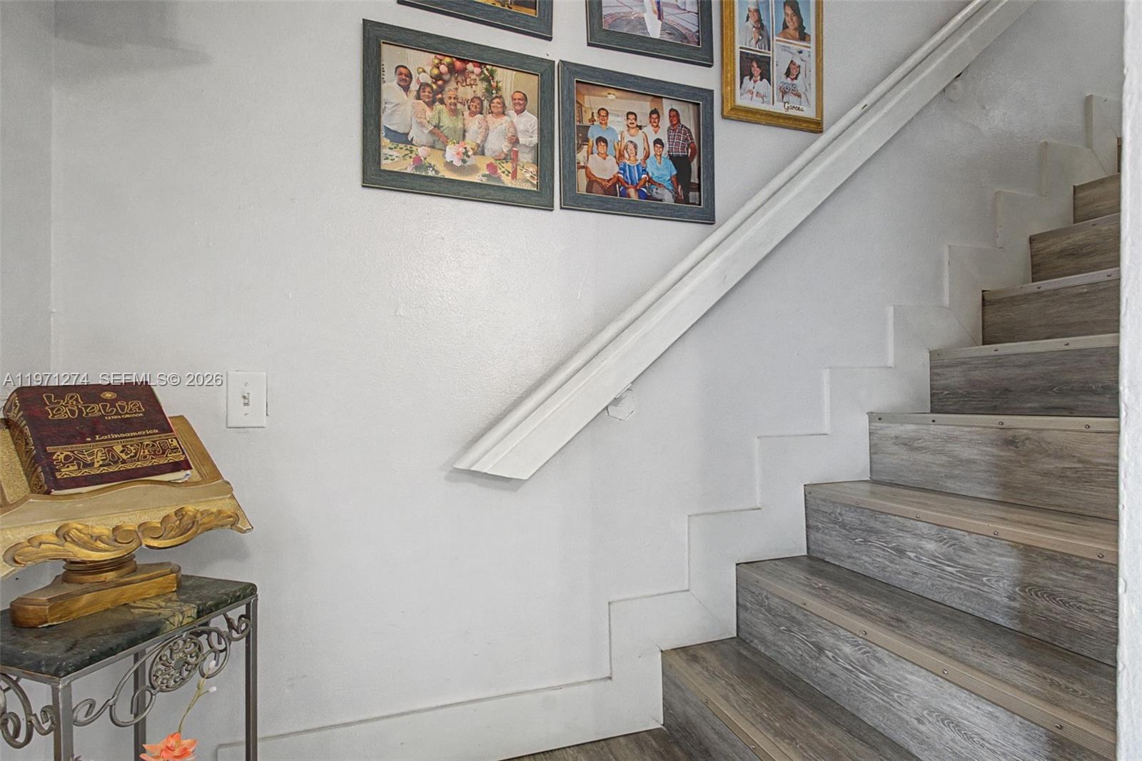 VILLAS SAN MIGUEL CONDO - Residential
