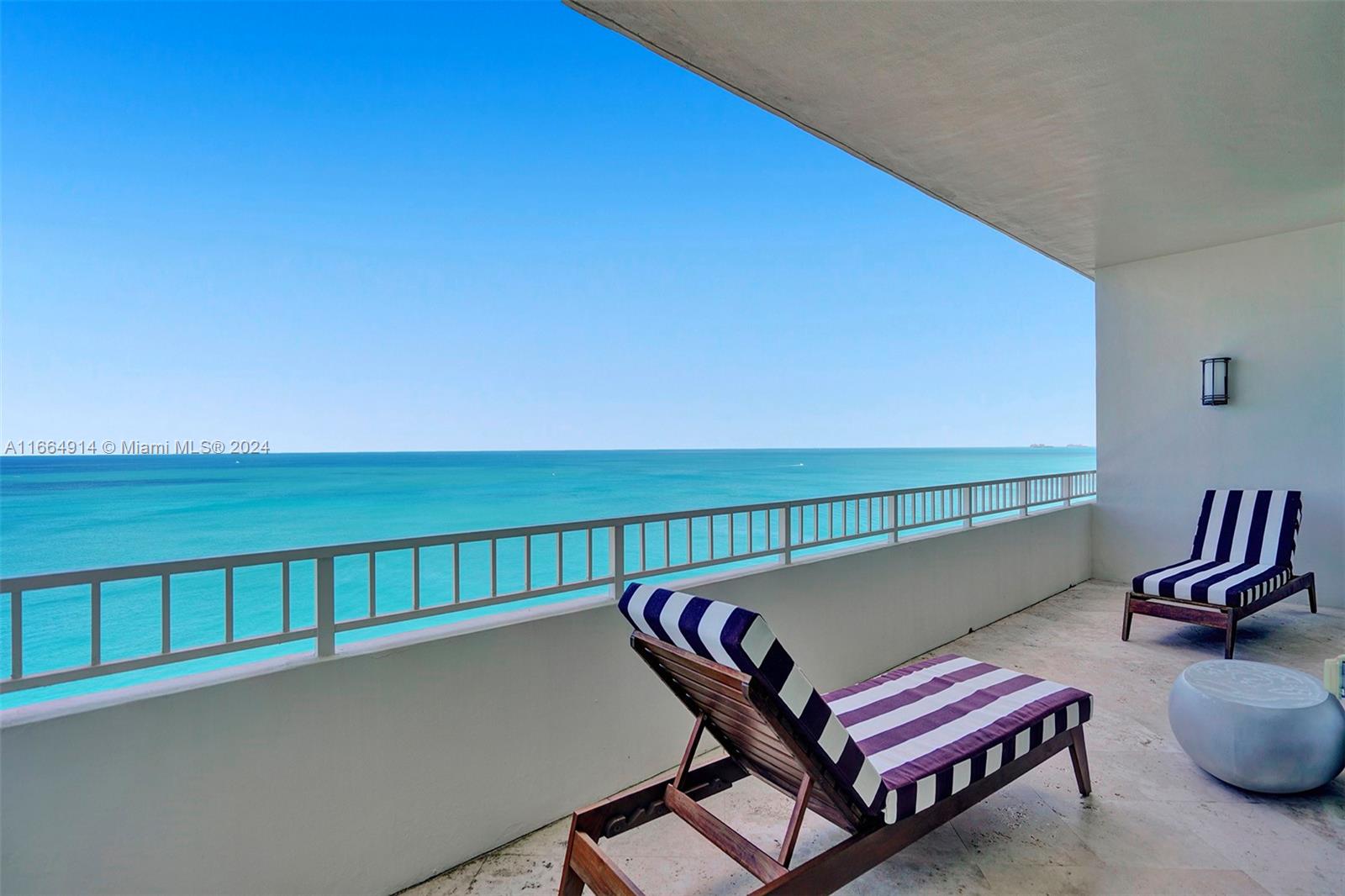 KENILWORTH CONDO - Residential