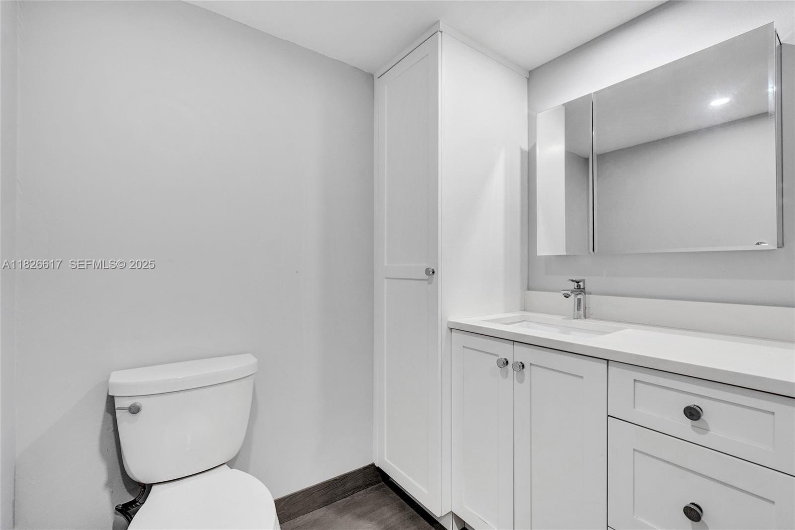 OLYMPUS CONDO PHASE - Residential