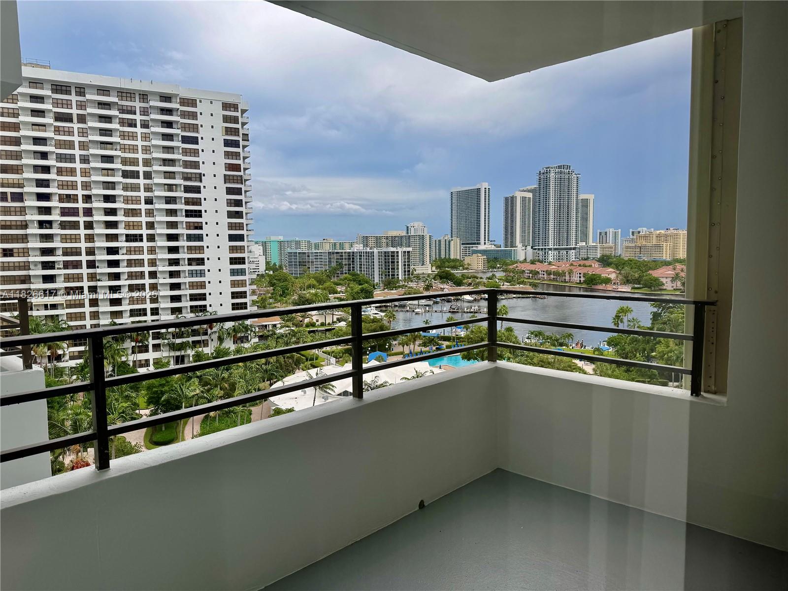 OLYMPUS CONDO PHASE - Residential