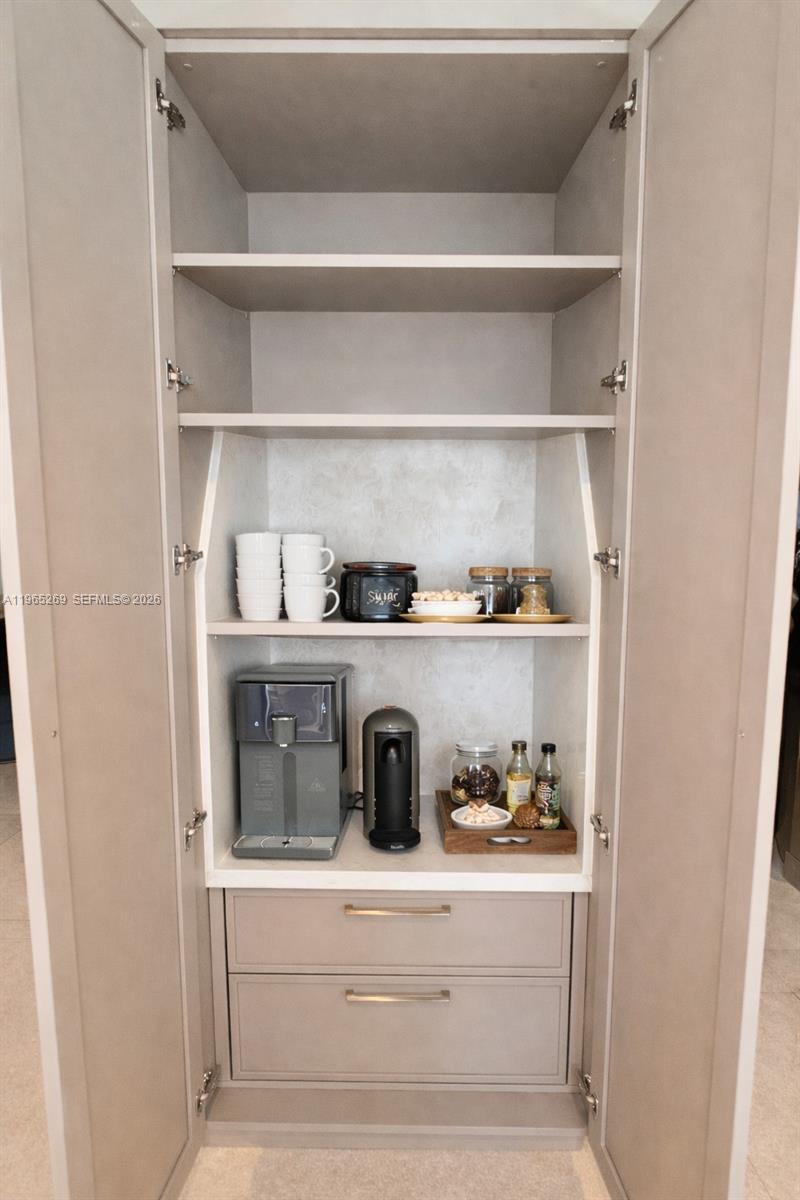 CUTLER HAMMOCK - Residential