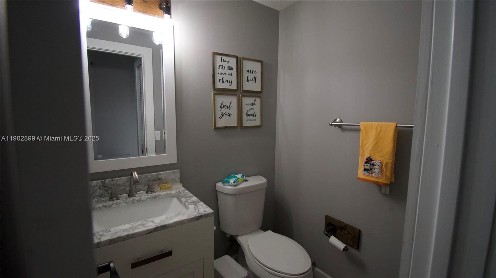 HEFTLER HOMES AT LAGO MAR - Residential