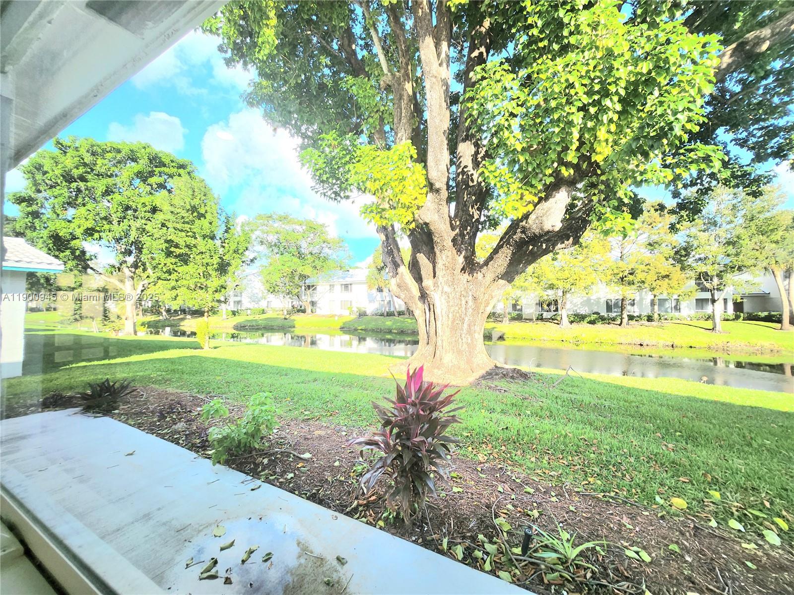 LAUDERDALE WEST 2 SEC - Residential