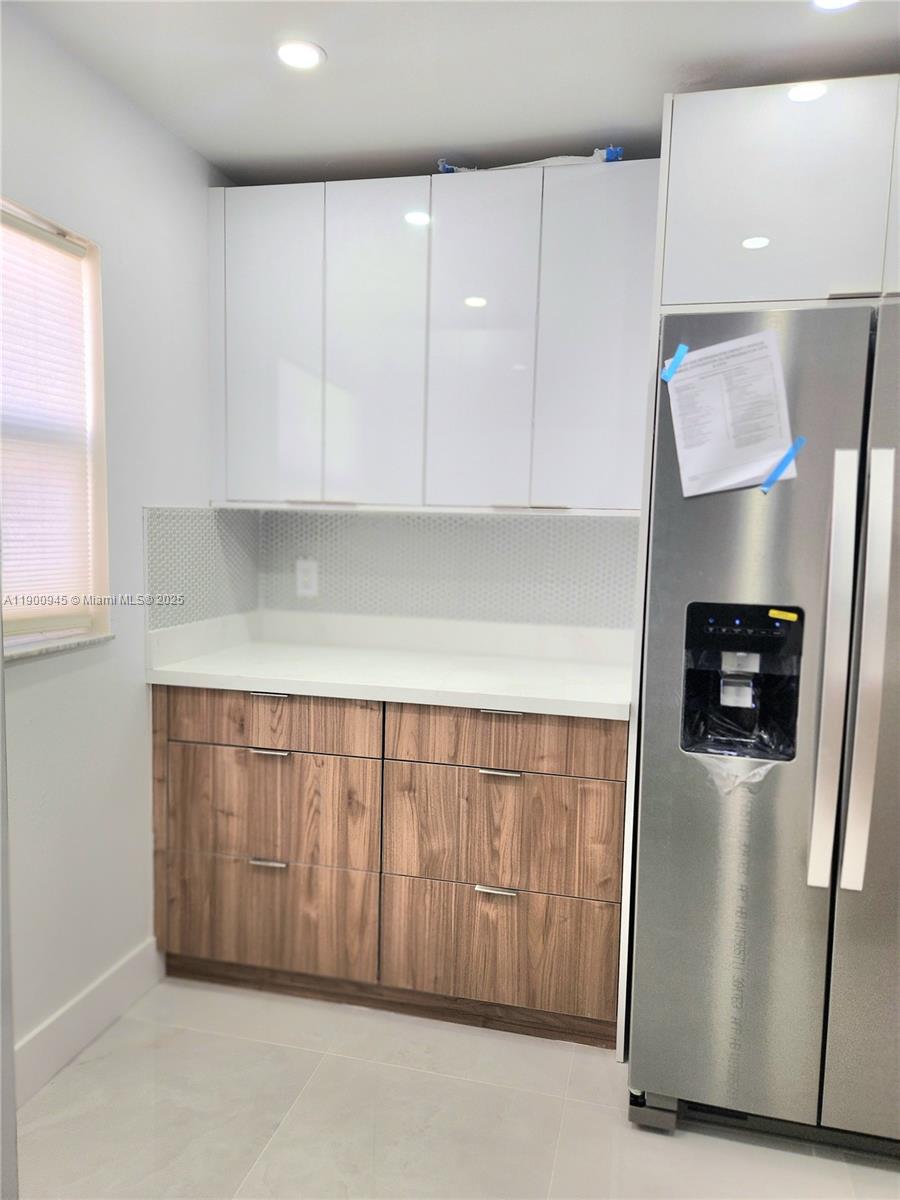 LAUDERDALE WEST 2 SEC - Residential