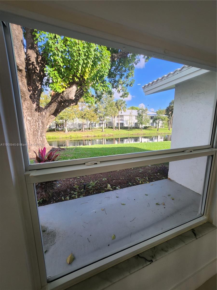 LAUDERDALE WEST 2 SEC - Residential