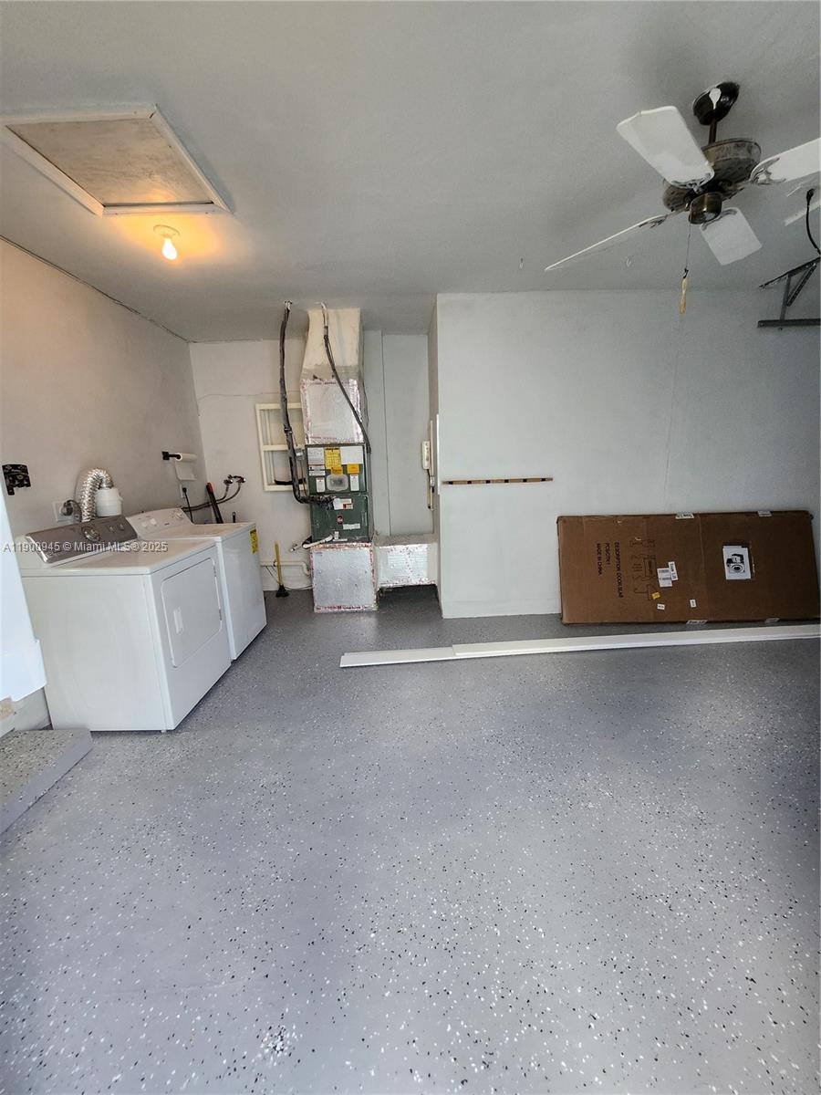 LAUDERDALE WEST 2 SEC - Residential