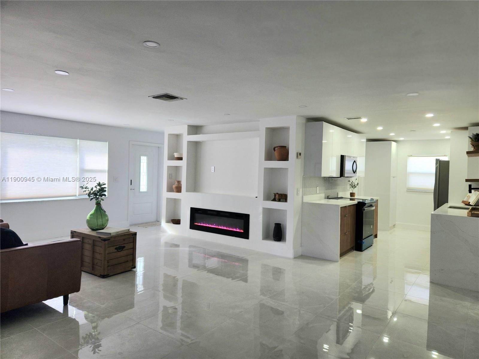 1254 NW 82nd Ave
