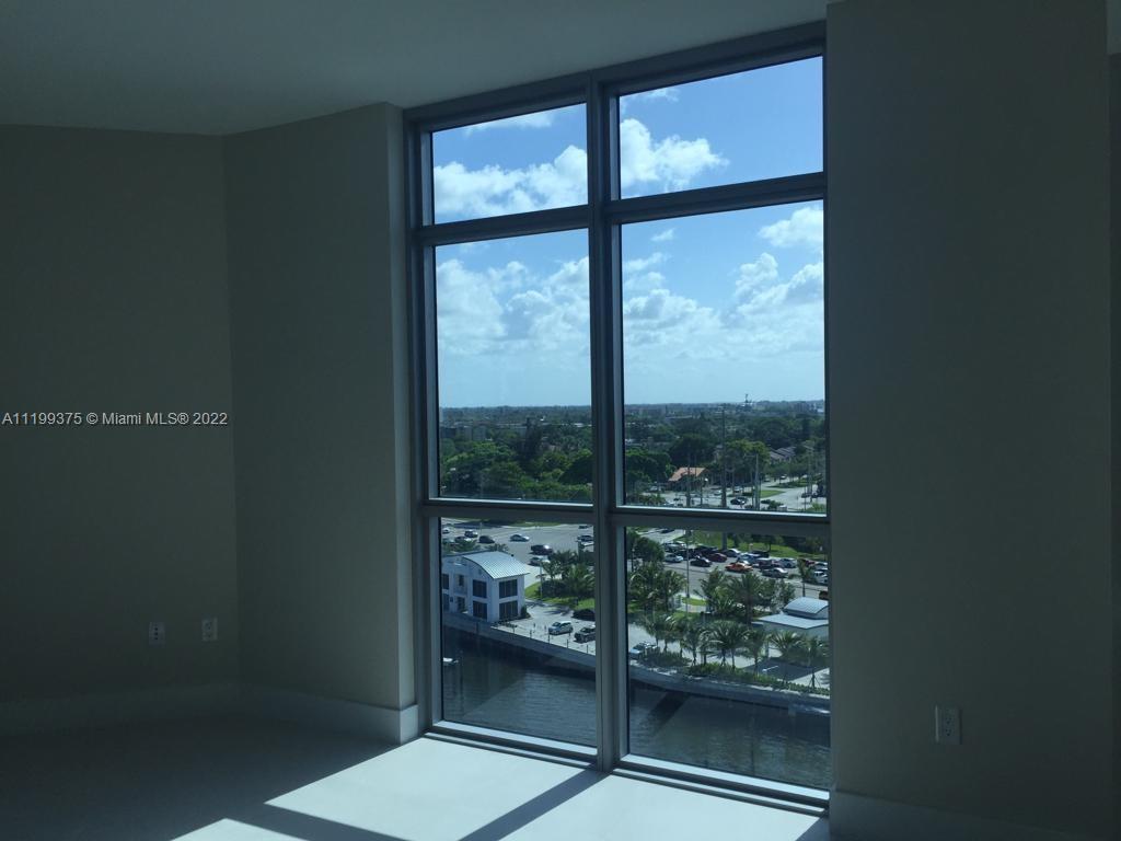Photo 13 of 20 of 17301 Biscayne Blvd 1001 condo