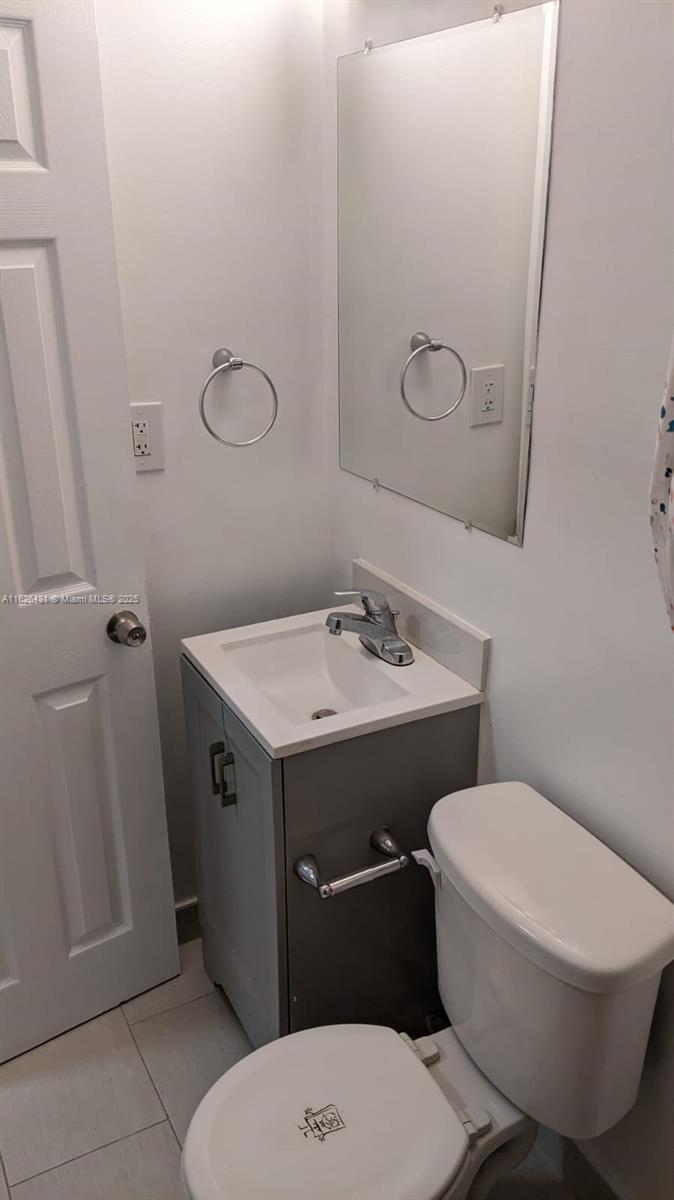 HOLLYWOOD - Residential Lease