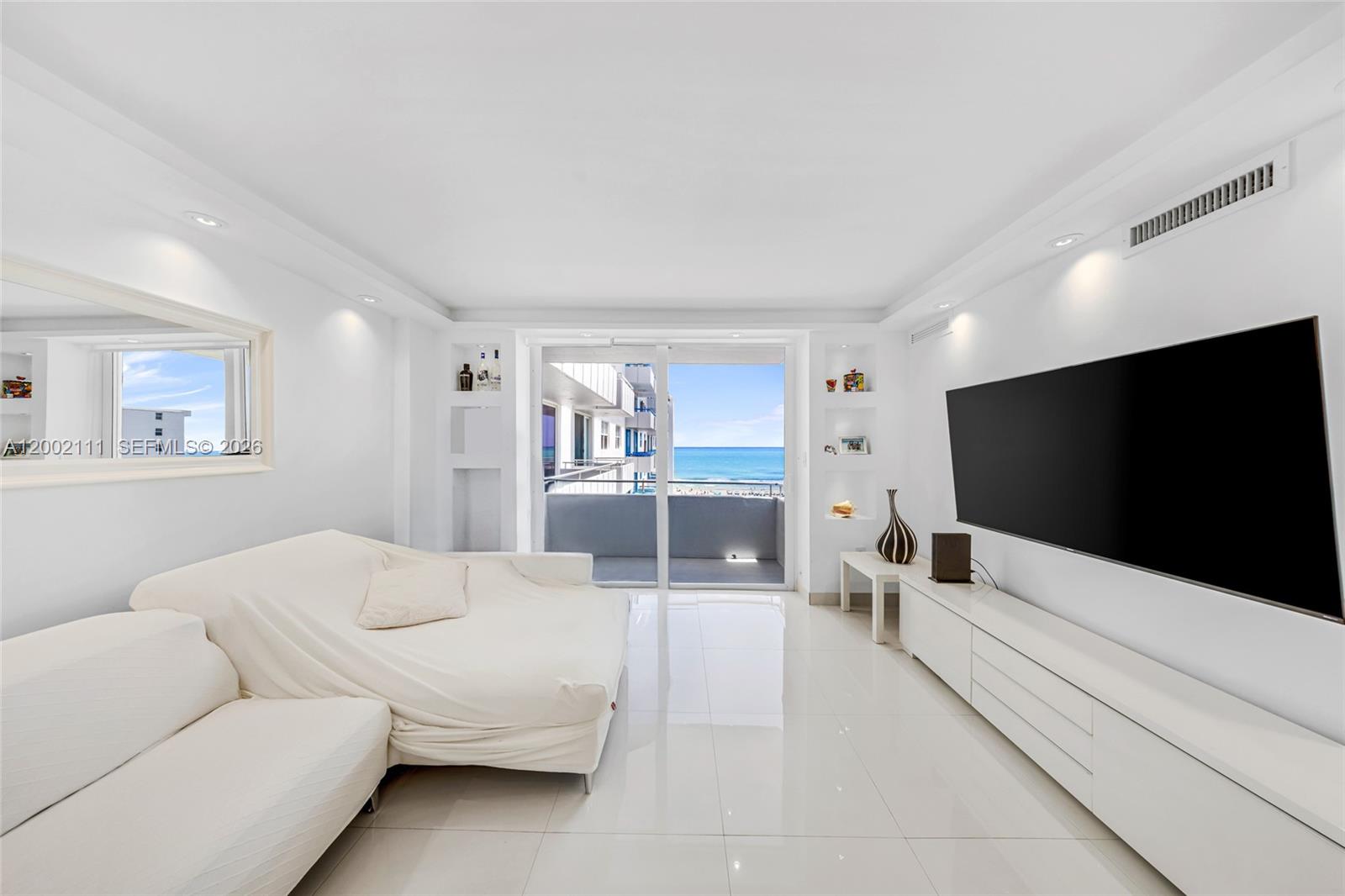 ROYAL ATLANTIC CONDO - Residential