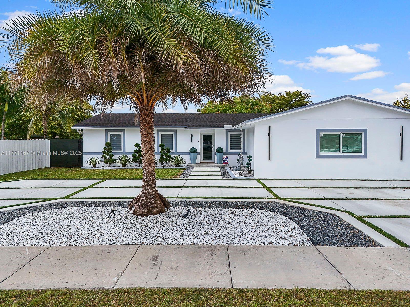 7324 Sw 134th Ct, Miami, Broward County, Florida - 4 Bedrooms  
3 Bathrooms - 