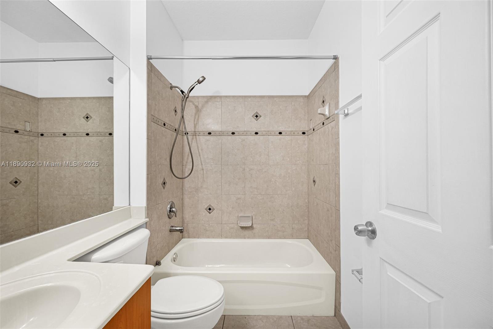 SORRENTO TOWNHOMES - Residential