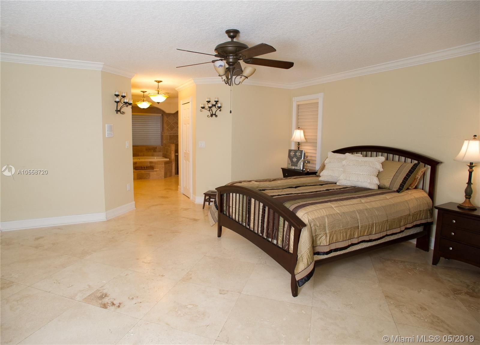 VILLAS DEL REY - Residential