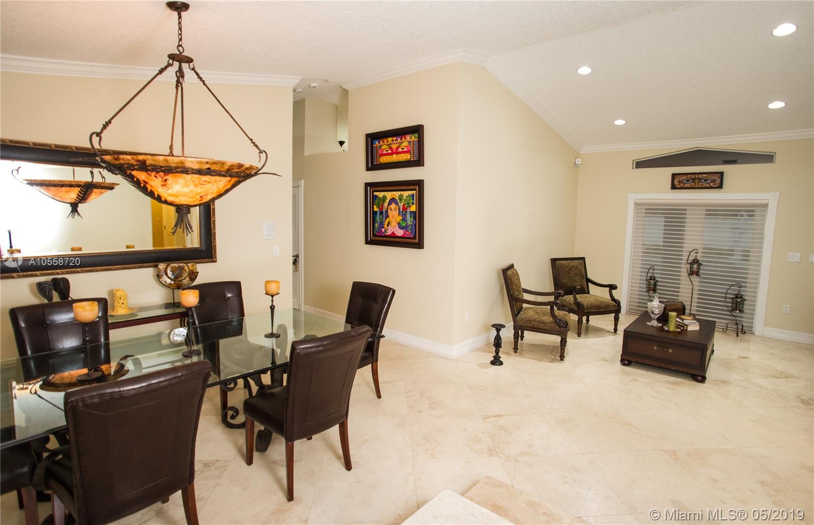 VILLAS DEL REY - Residential