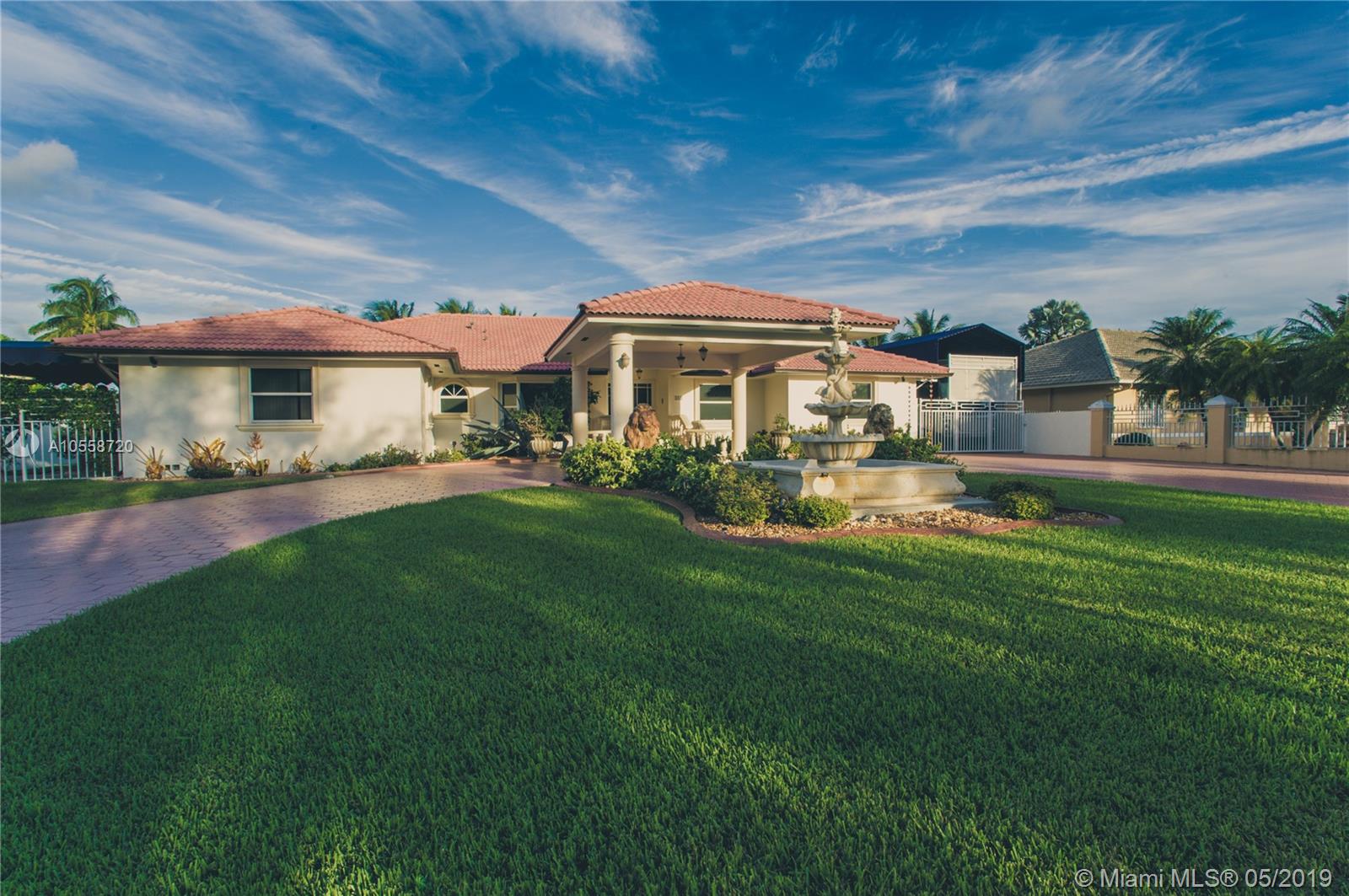 VILLAS DEL REY - Residential