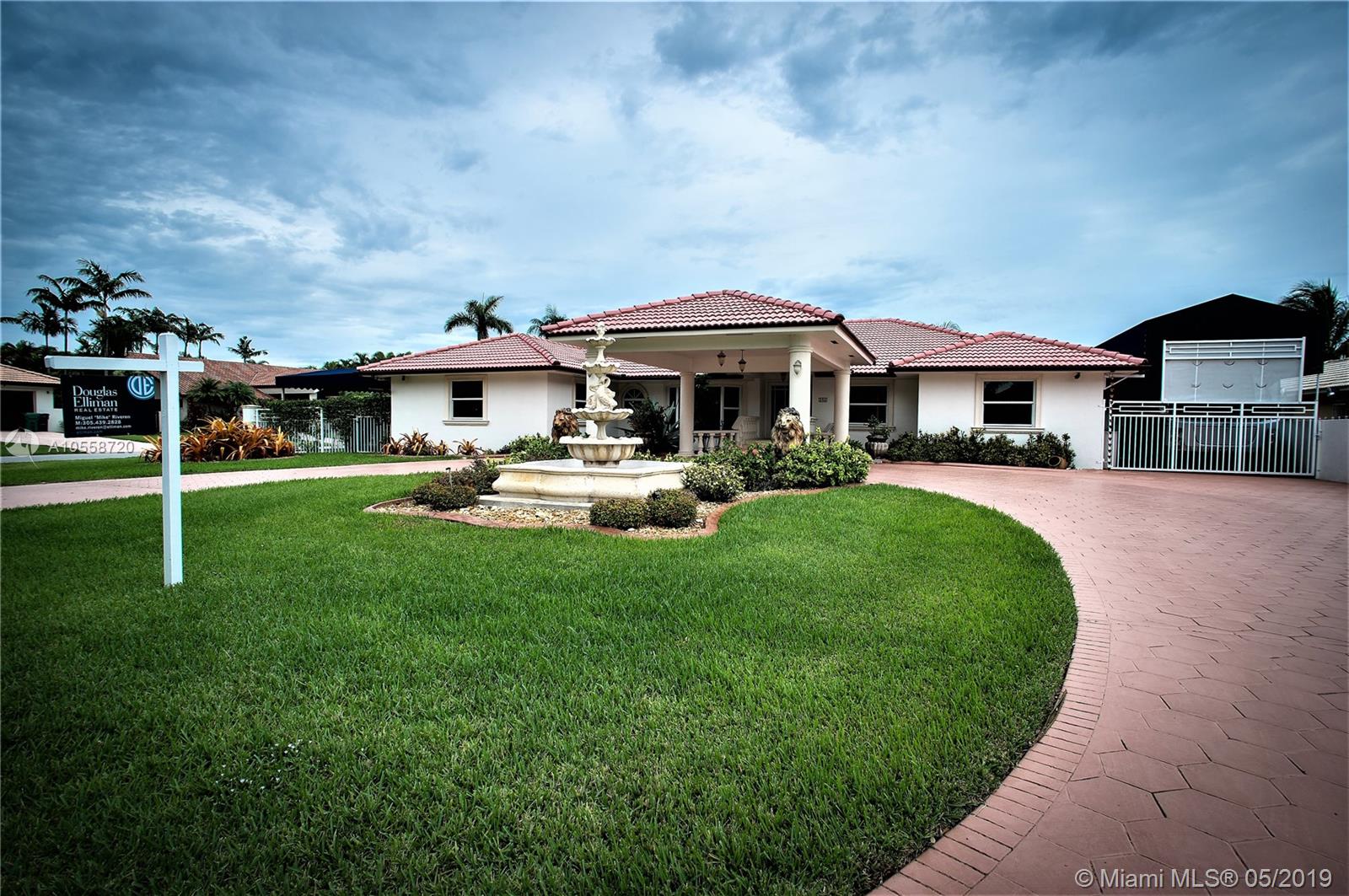 VILLAS DEL REY - Residential