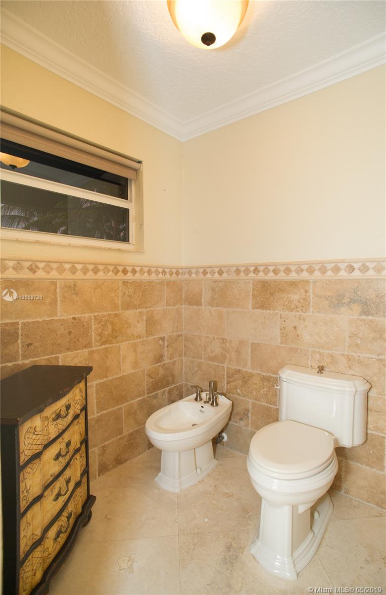 VILLAS DEL REY - Residential