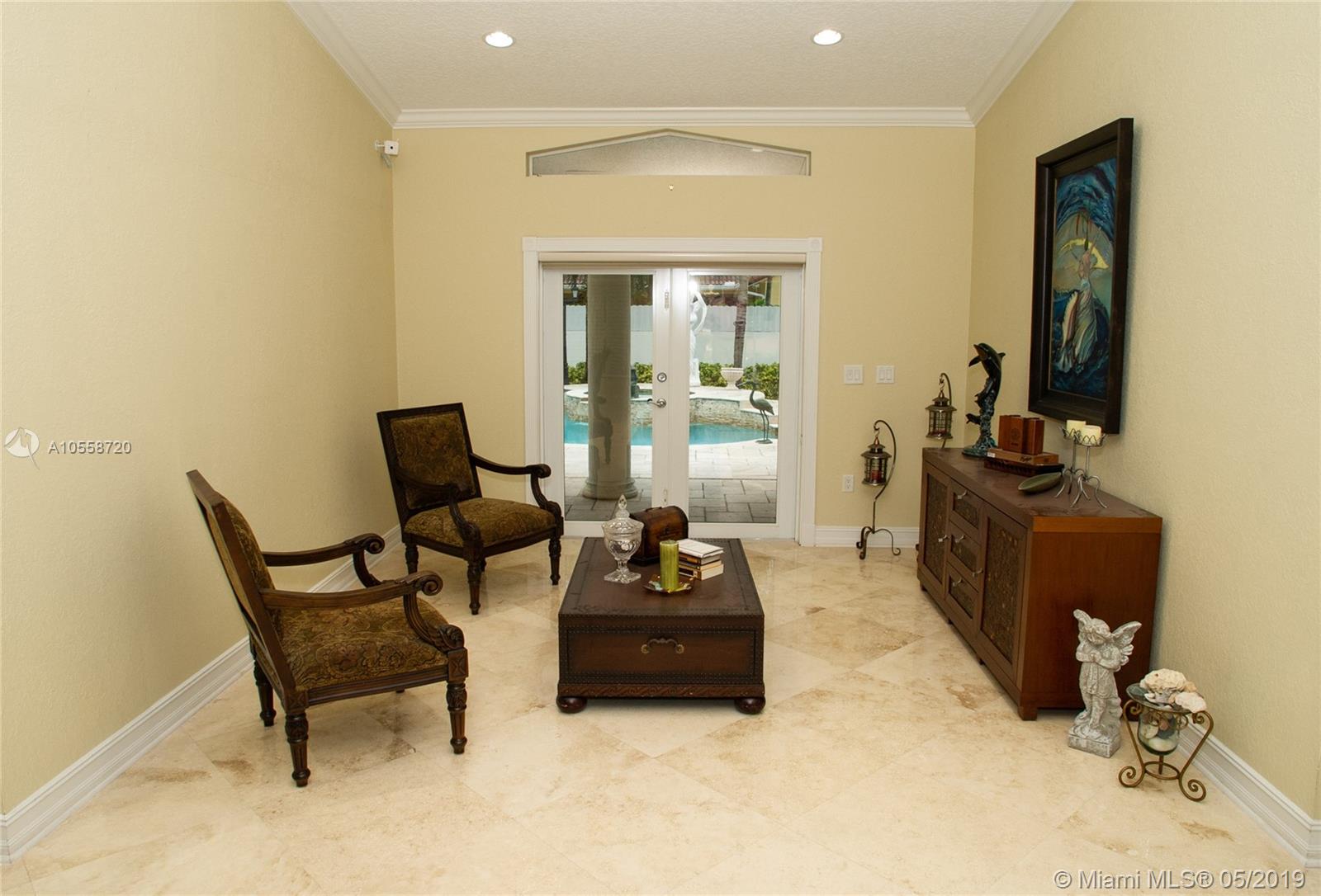 VILLAS DEL REY - Residential