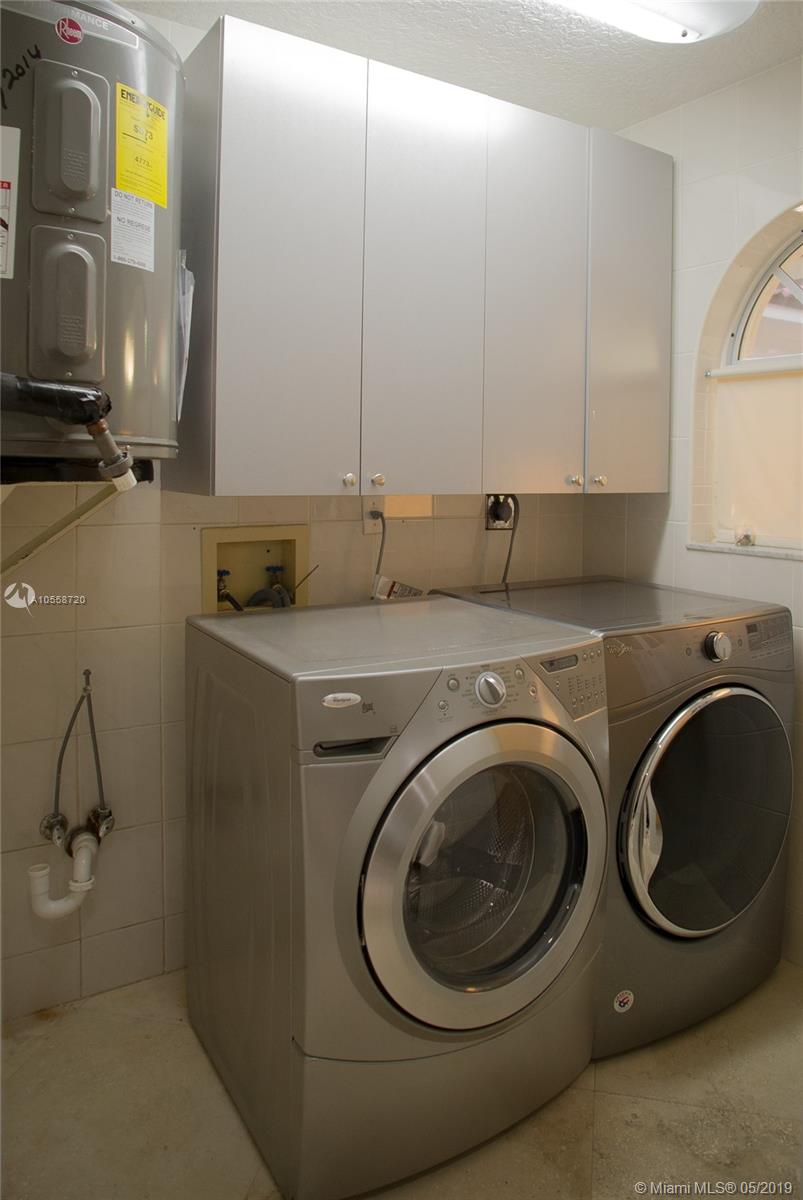 VILLAS DEL REY - Residential