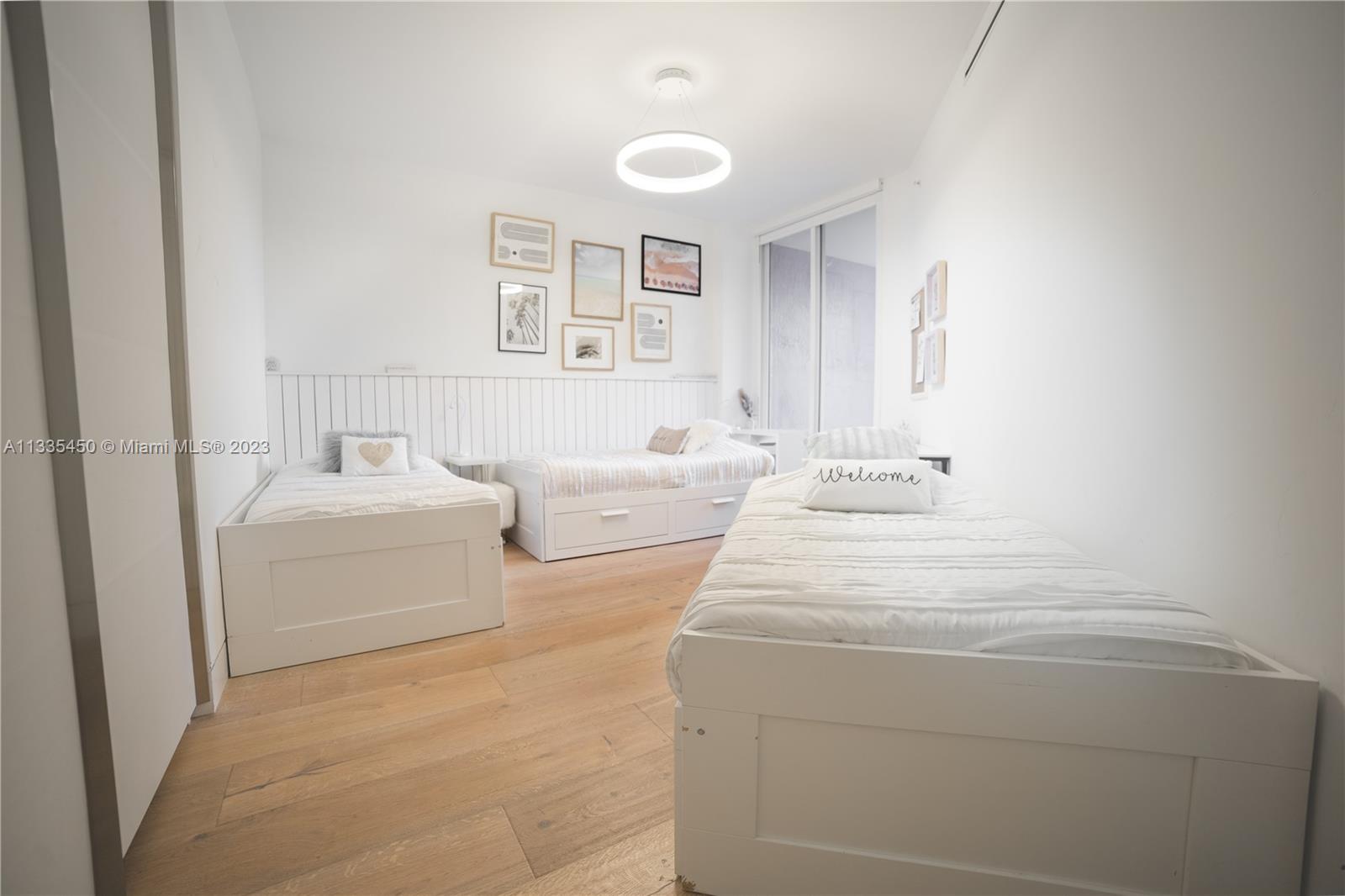 LAKE VILLA THREE CONDO - Residential