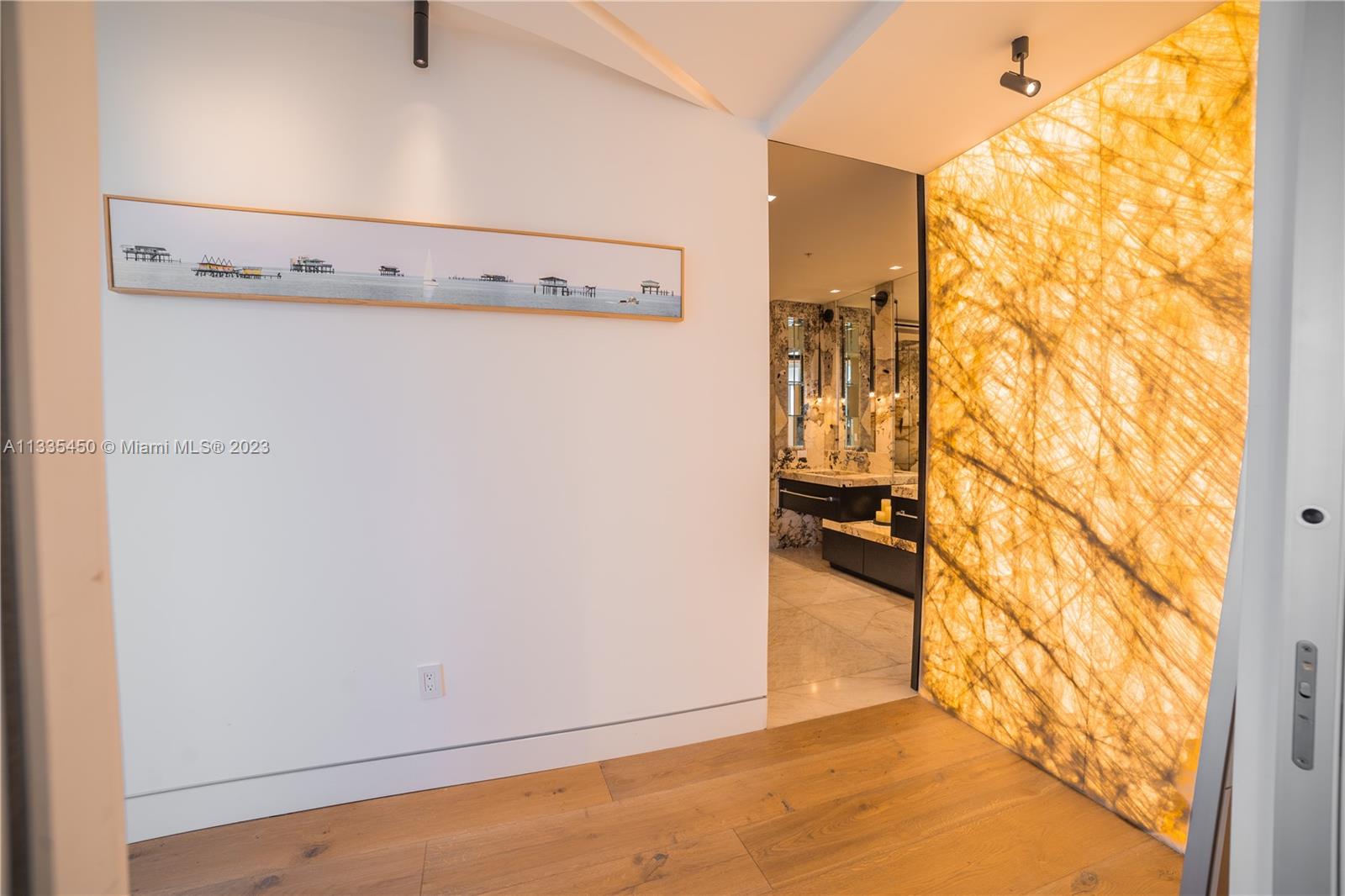 LAKE VILLA THREE CONDO - Residential