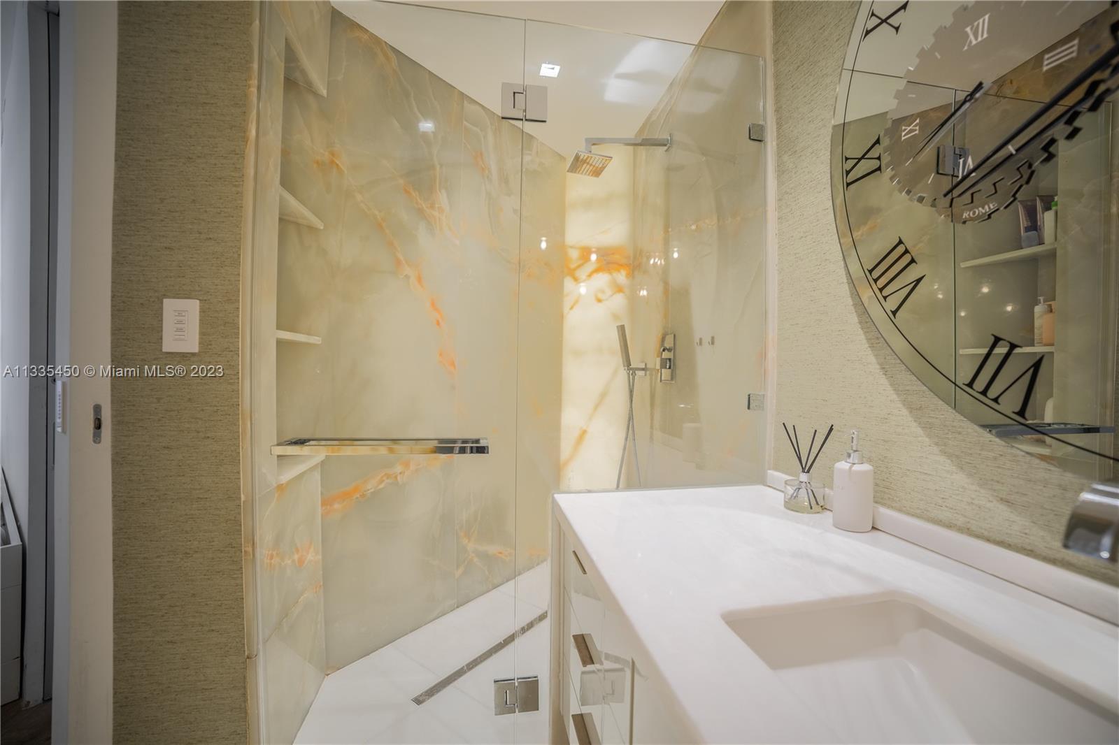 LAKE VILLA THREE CONDO - Residential