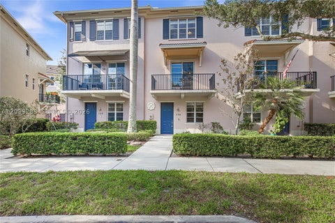 Photo of 156 Greenwich Cir, Jupiter, FL 33458 (MLS # A12039283)