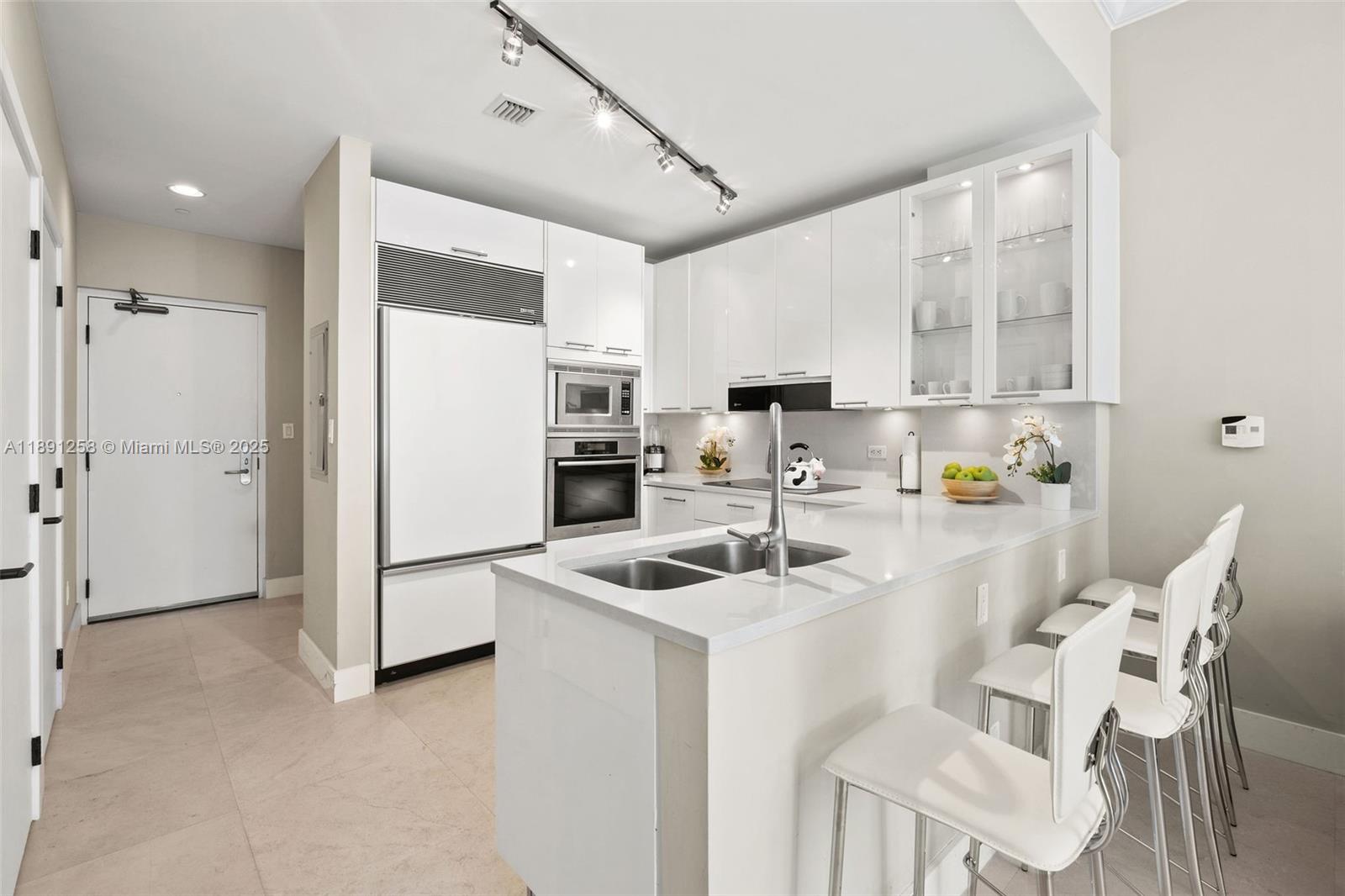 SOUTH CARILLON BEACH COND - Residential Lease