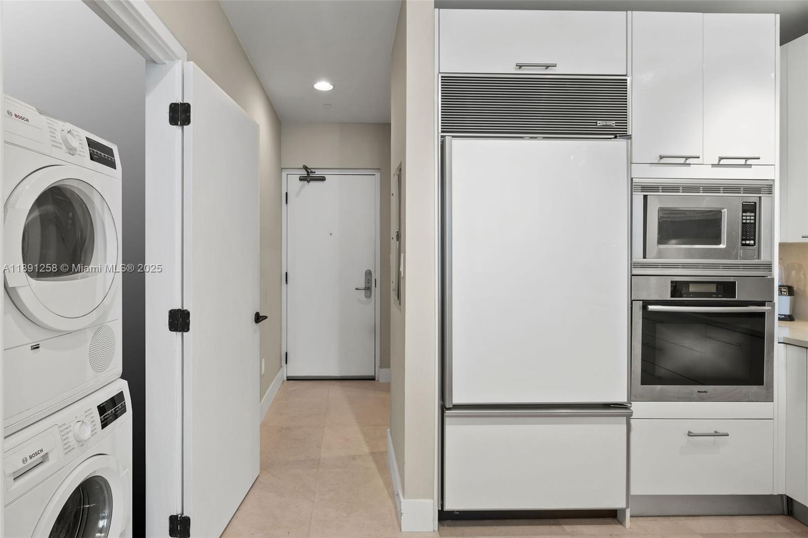 SOUTH CARILLON BEACH COND - Residential Lease