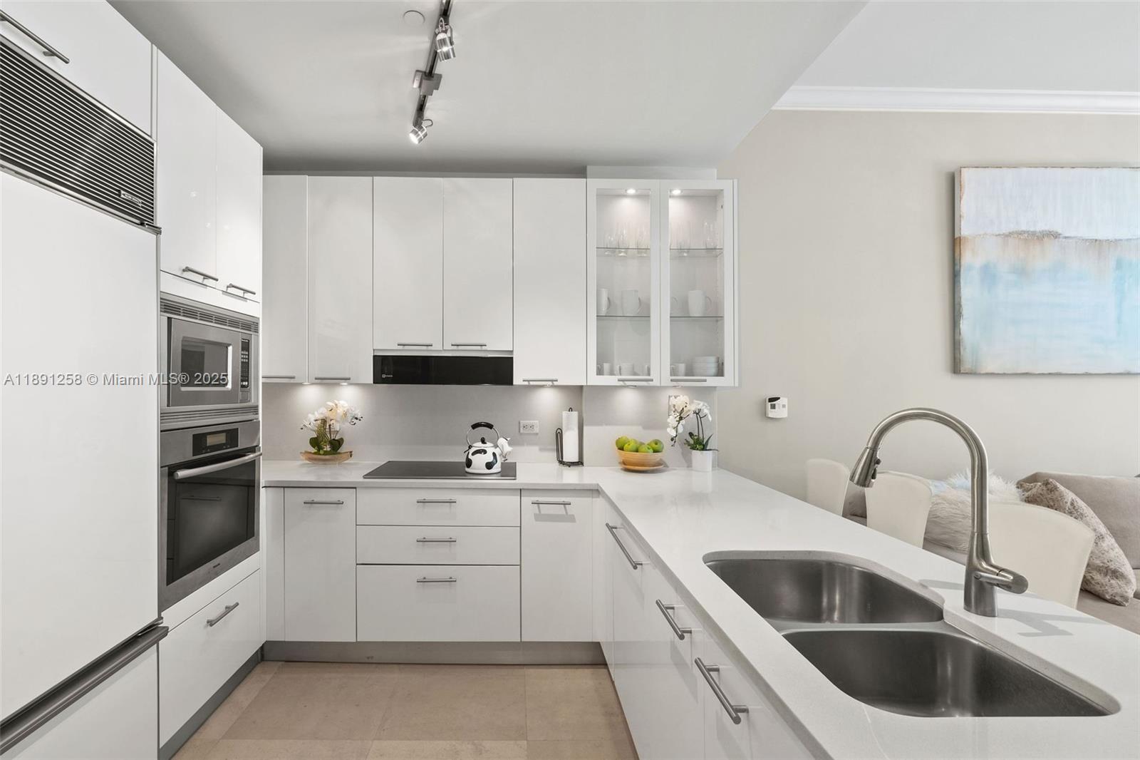 SOUTH CARILLON BEACH COND - Residential Lease