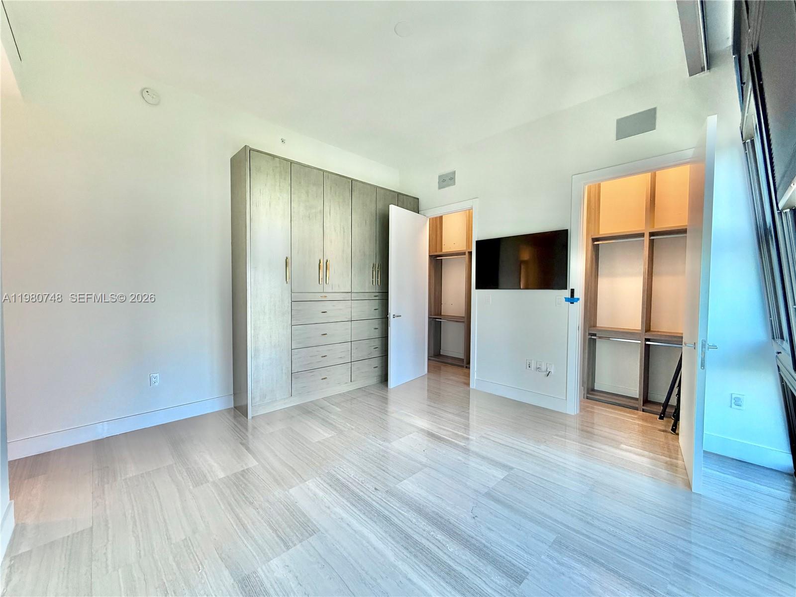 ECHO BRICKELL CONDO - Residential Lease
