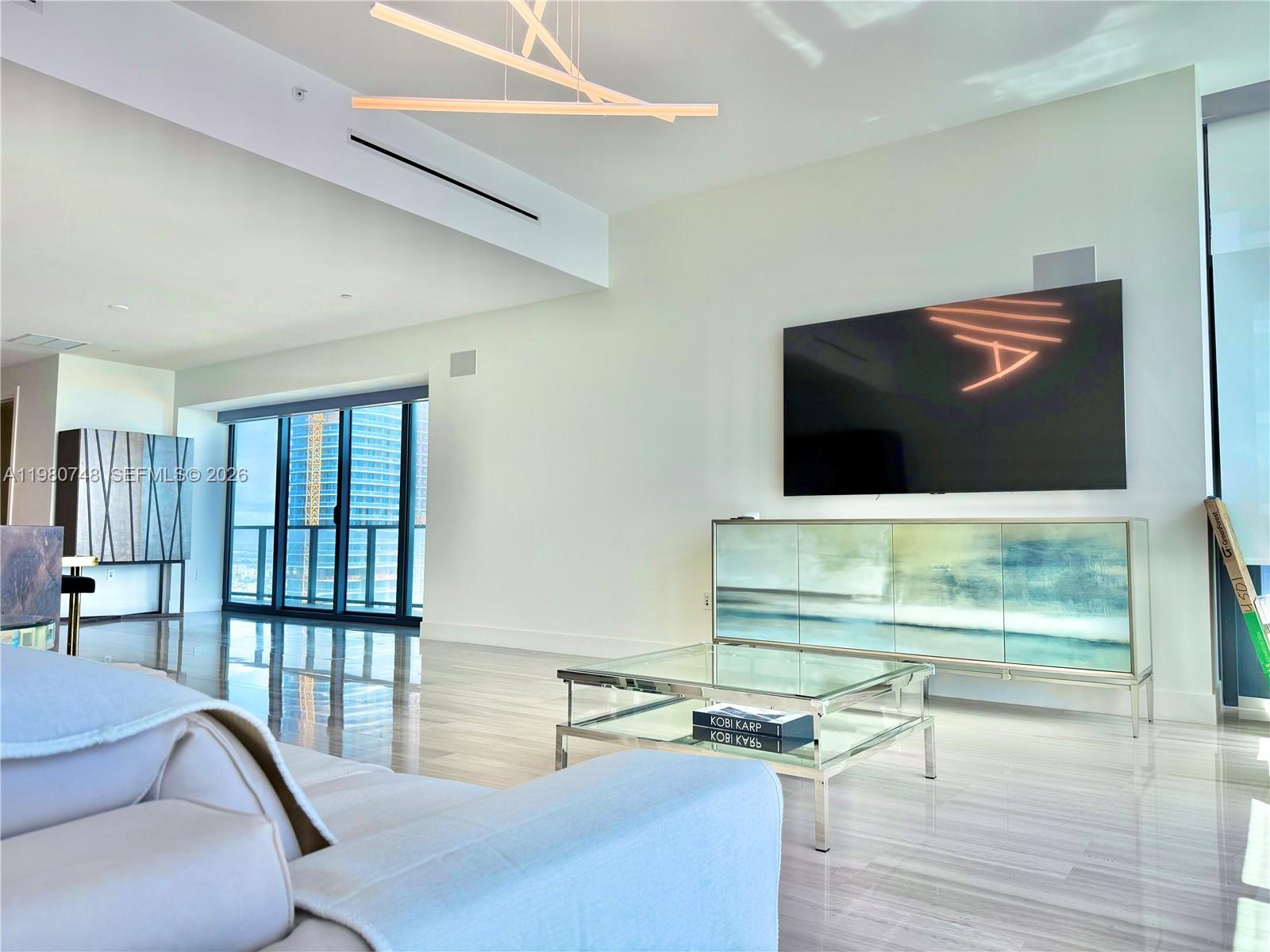 ECHO BRICKELL CONDO - Residential Lease