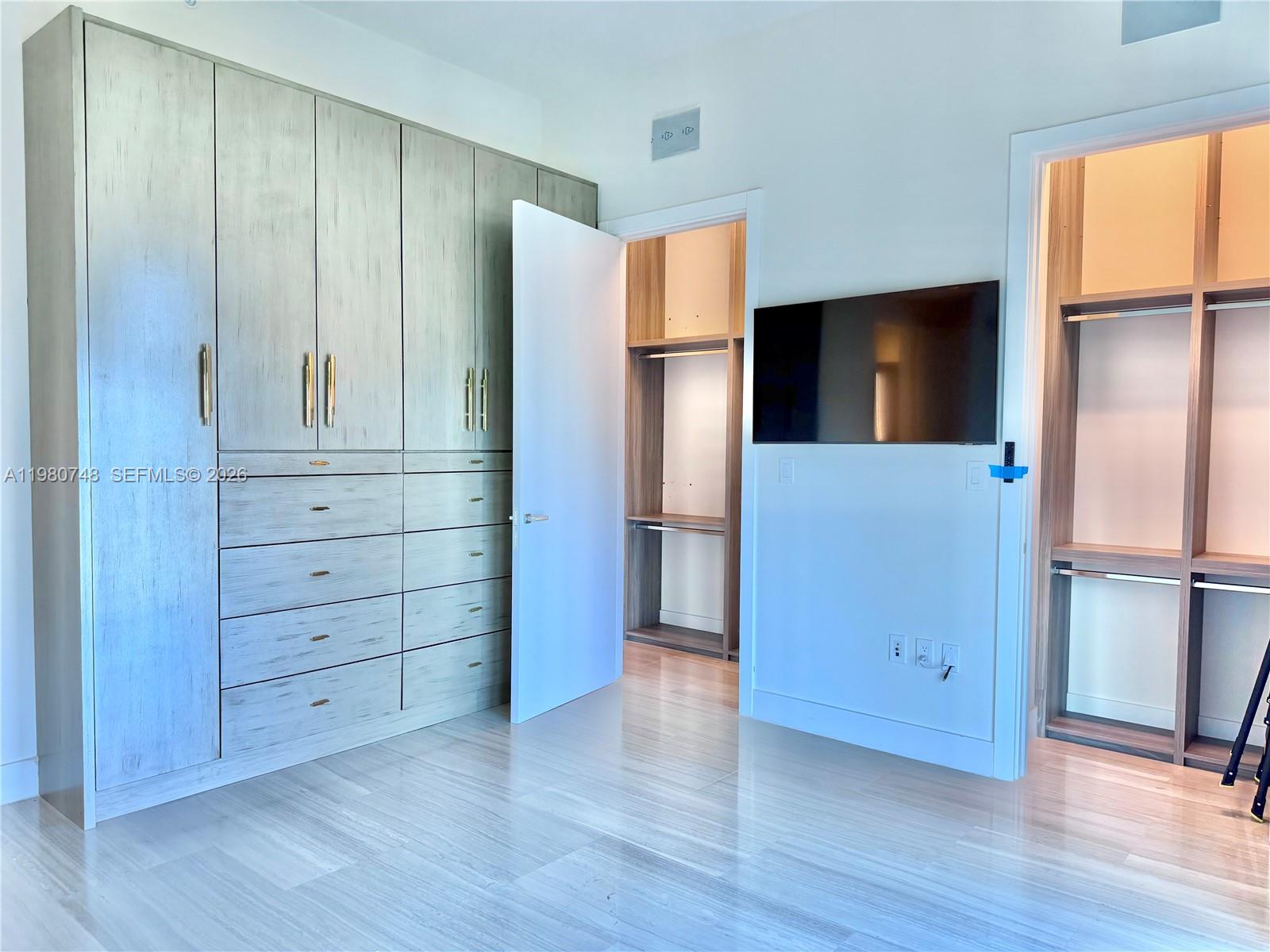 ECHO BRICKELL CONDO - Residential Lease