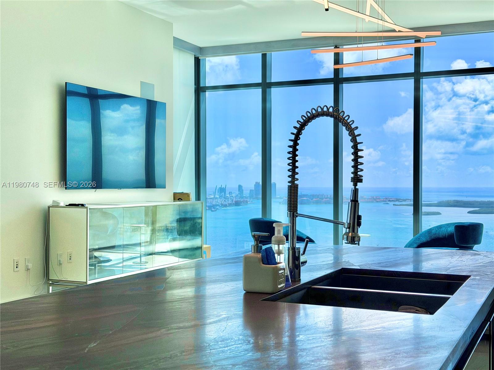 ECHO BRICKELL CONDO - Residential Lease