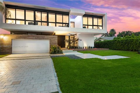 418 Sunset Dr Hallandale Beach FL 33009