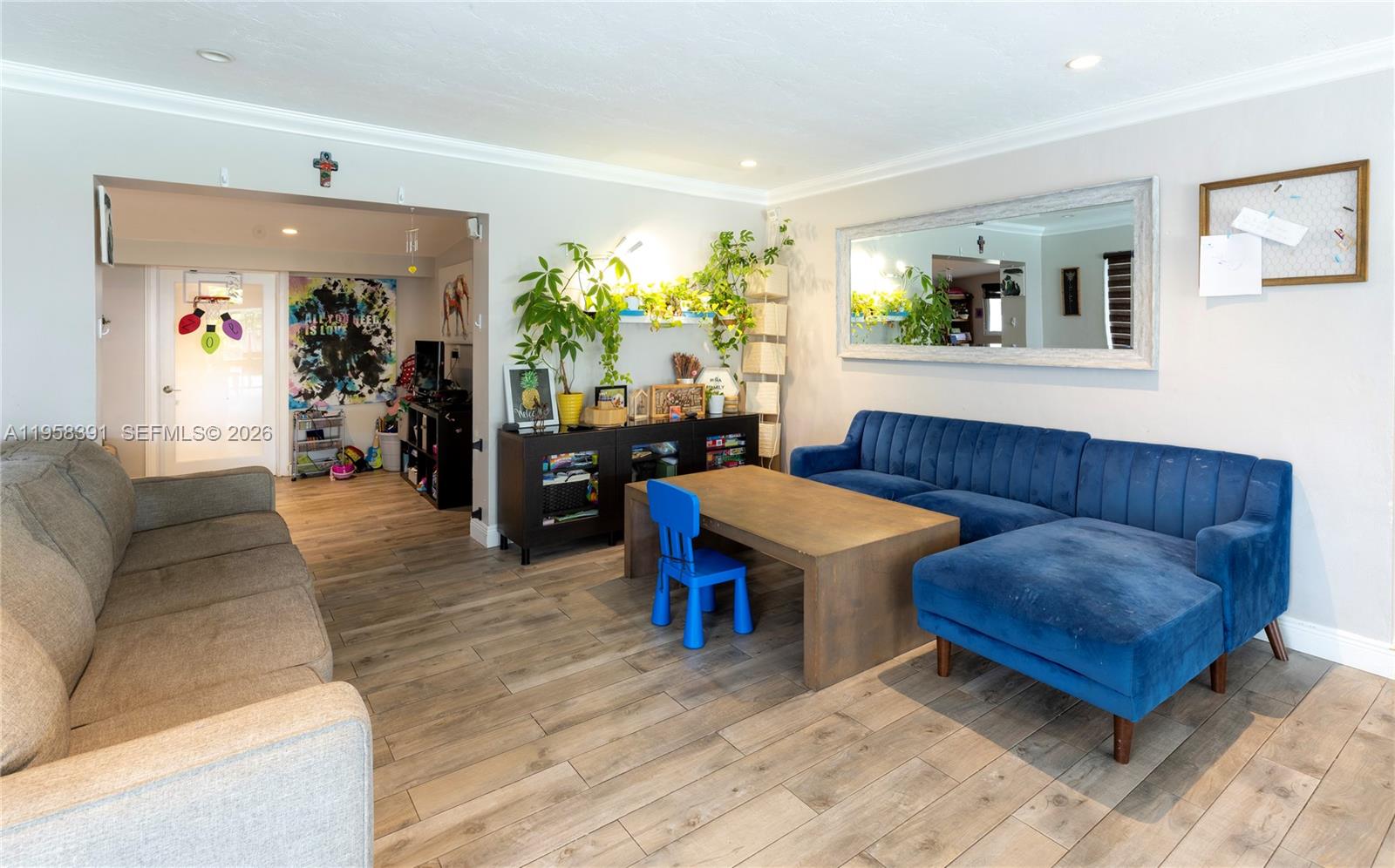 RANCHERO MANORS 1ST ADDN - Residential