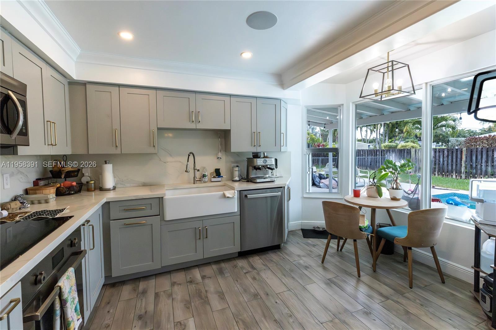 RANCHERO MANORS 1ST ADDN - Residential