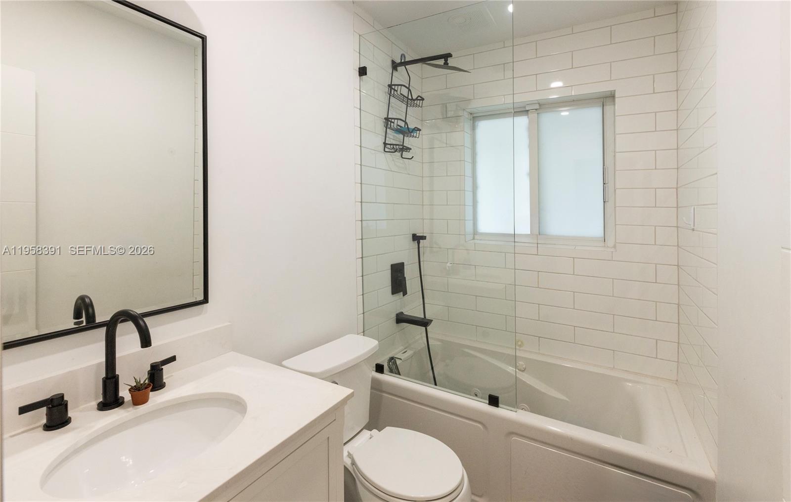 RANCHERO MANORS 1ST ADDN - Residential