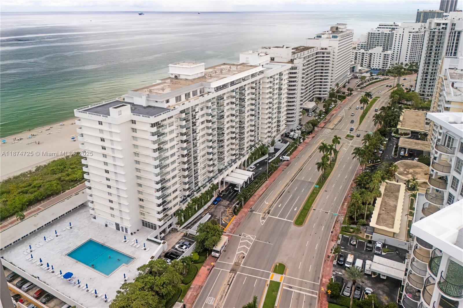 5601 Collins Ave 410