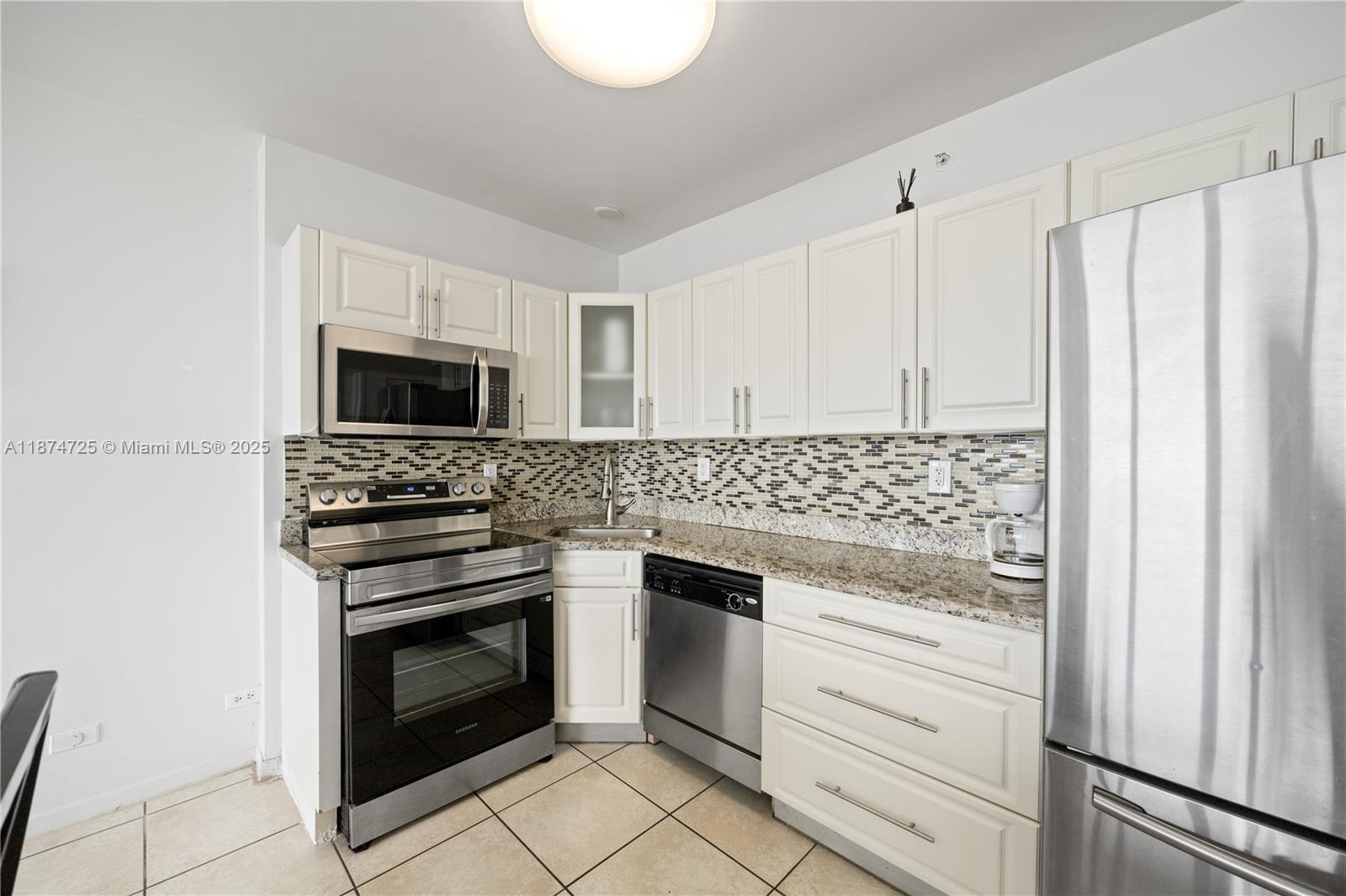 THE PAVILION CONDO - Residential