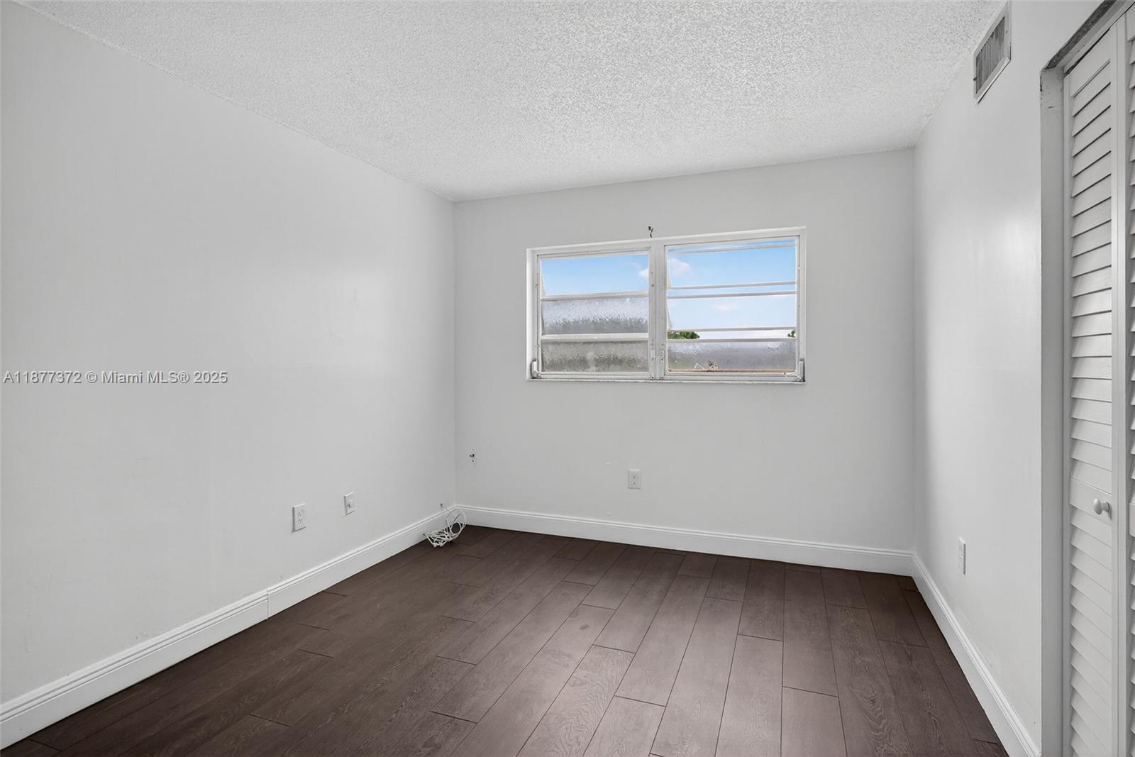 CYPRESS TREE CONDO BLDG 7 - Residential