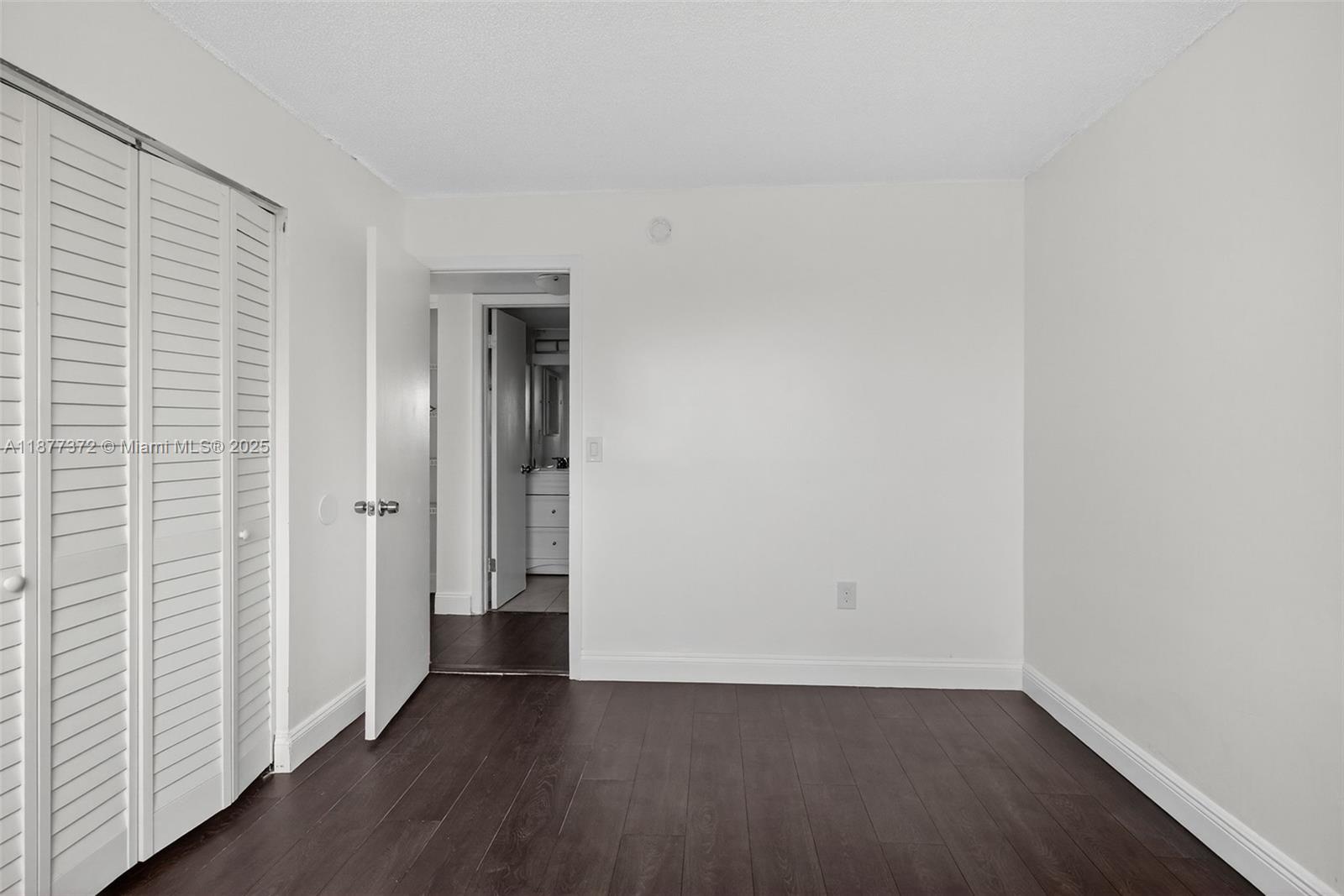 CYPRESS TREE CONDO BLDG 7 - Residential