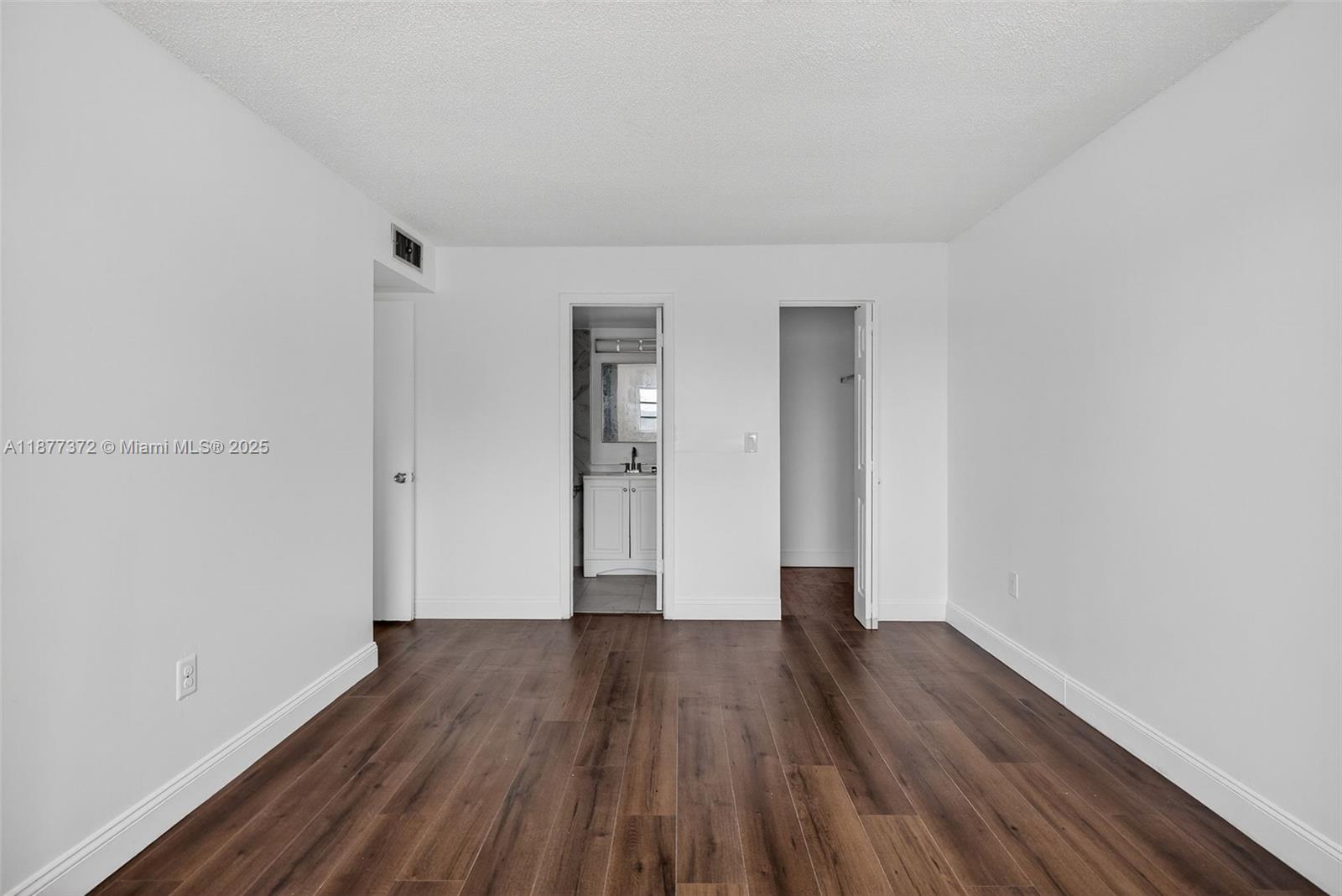 CYPRESS TREE CONDO BLDG 7 - Residential