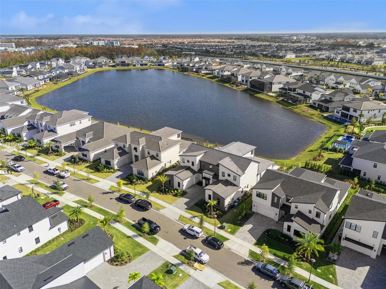LAUREL POINTE PHASE 3 - Residential