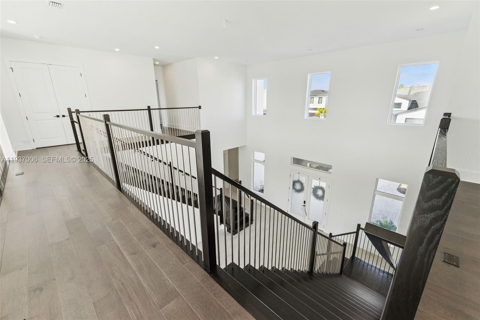 LAUREL POINTE PHASE 3 - Residential