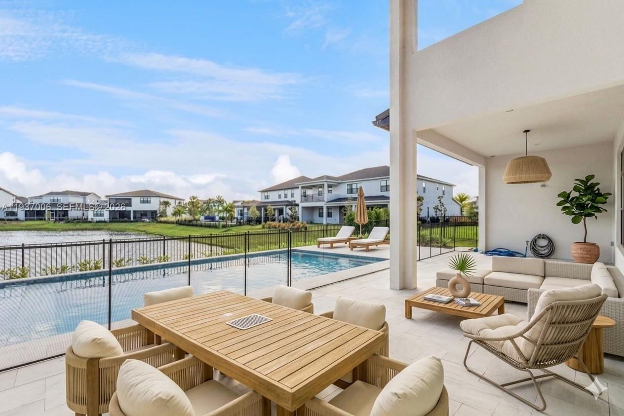 LAUREL POINTE PHASE 3 - Residential